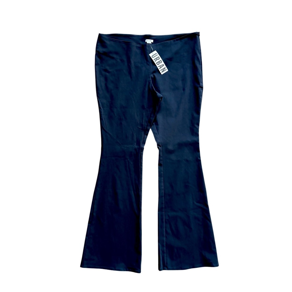 UO Kimchi Blue Flare Pants Size XL Bell Bottom Leg Side Zip Pull On NWT Stretch